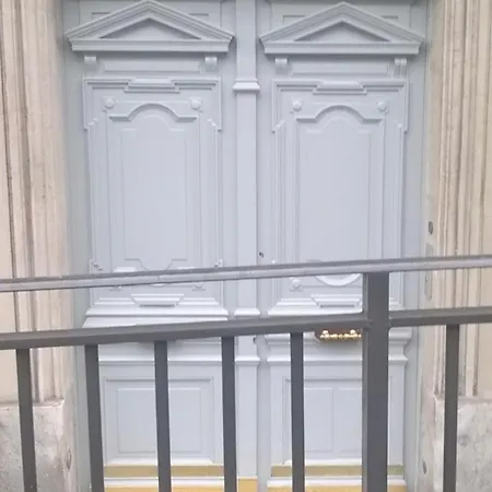 Chapelle 2 - Kp - Great F2 Perfect For 4 Guests - Lively Area Apartment Paris
