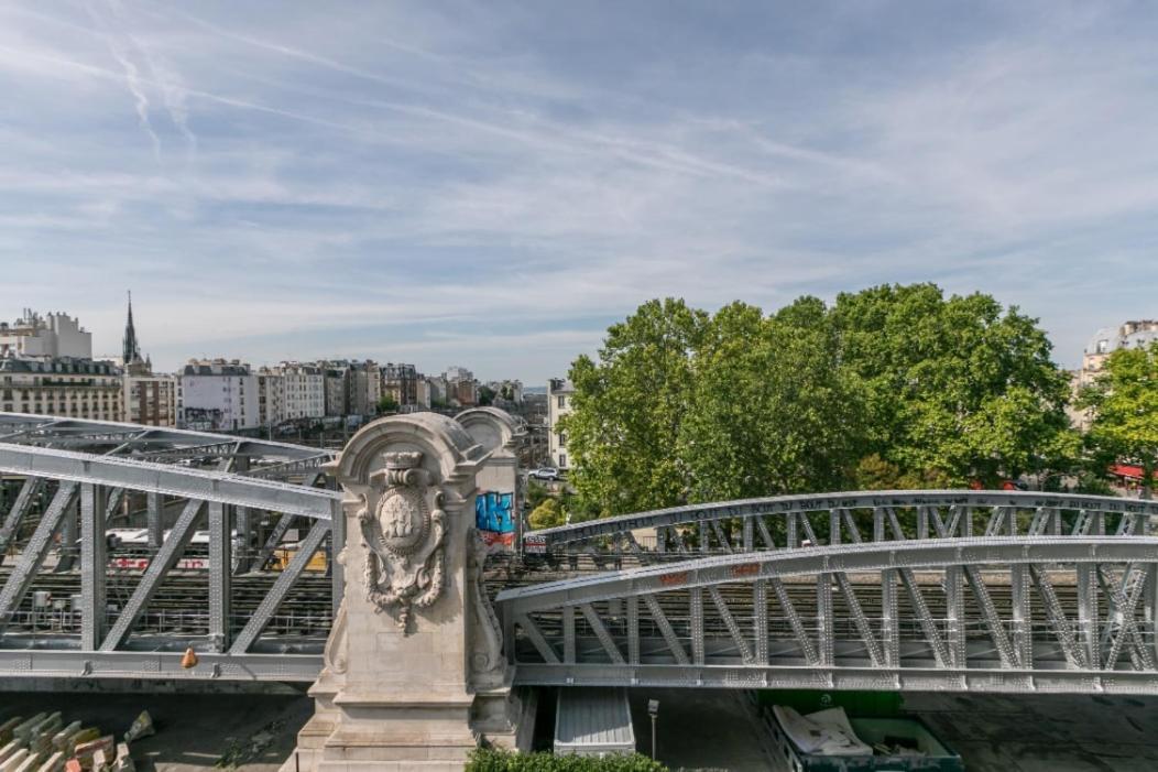 Apartment Chapelle 2 - Ci - Great F2 Perfect For 4 Guests - Lively Area Paris